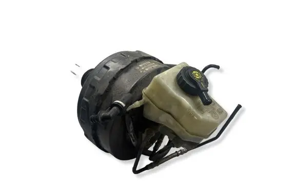 BMW 3 E90 E91 Brake booster 6764125