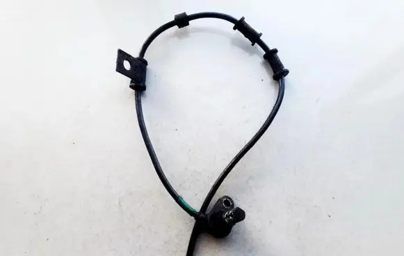 KIA Rio ABS brake wheel speed sensor 956701g000 95670-1g000