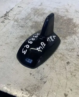 Mercedes-Benz CLA C117 X117 W117 Roof (GPS) antenna cover A2128270228