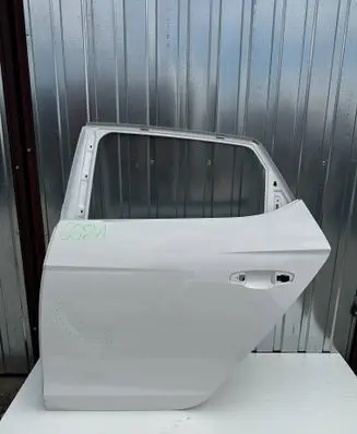 Seat Leon (5F) Rear door 5F4833579