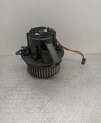 Mercedes-Benz C W204 Heater fan/blower V7771001 V777100136NA2J SI1W204V