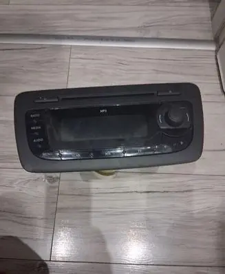Seat Ibiza IV (6J,6P) Radio/CD/DVD/GPS head unit 6J0035153
