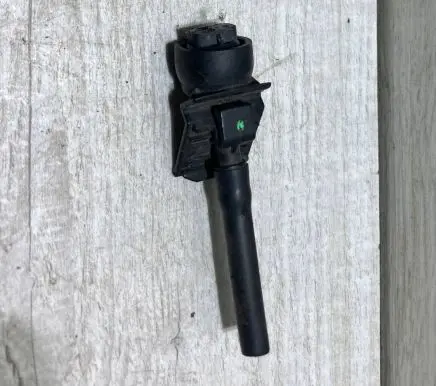 Windshield washer spray nozzle