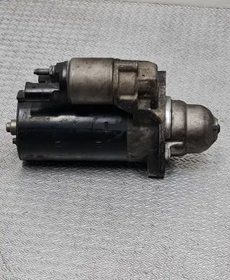 Audi A6 S6 C6 4F Starter motor 0001109258