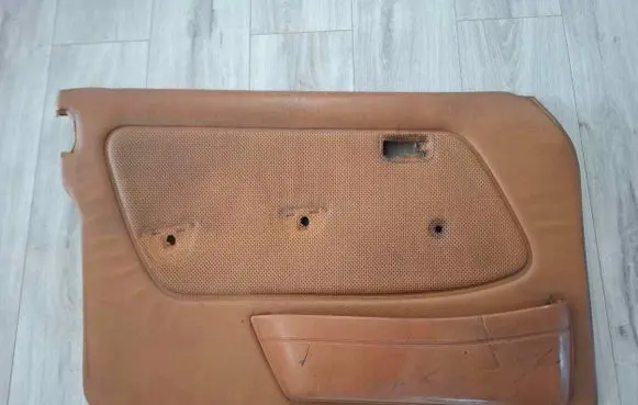 Mercedes-Benz W123 Front door card panel trim