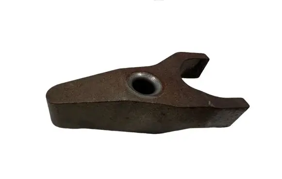 Toyota RAV 4 (XA40) Fuel Injector clamp holder