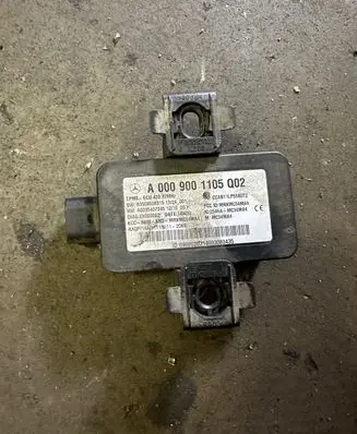 Mercedes-Benz C W205 Tire pressure control unit A0009001105 A0035407345 A0009028319