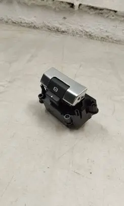 Land Rover Discovery Sport Hand parking brake switch K8d22b623aa