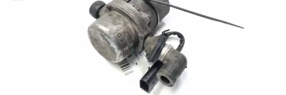Audi A8 S8 D3 4E Secondary air pump 8E0927317D