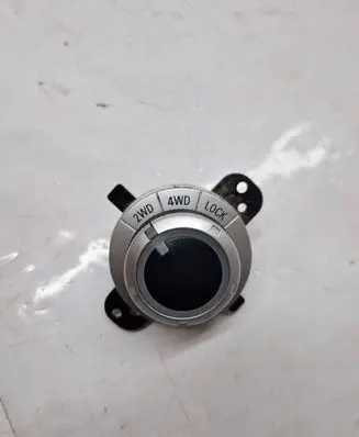 Mitsubishi Outlander Differential lock switch 
