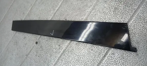 Renault Vel Satis Front door trim bar 