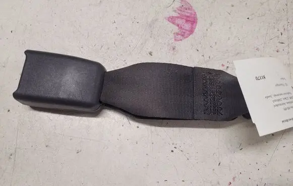 KIA Sorento Rear seatbelt buckle