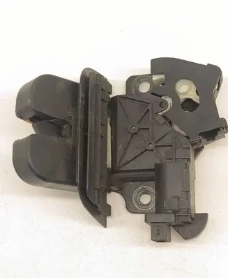 Audi A4 S4 B7 8E 8H Tailgate/trunk/boot lock/catch/latch 8P4827505B