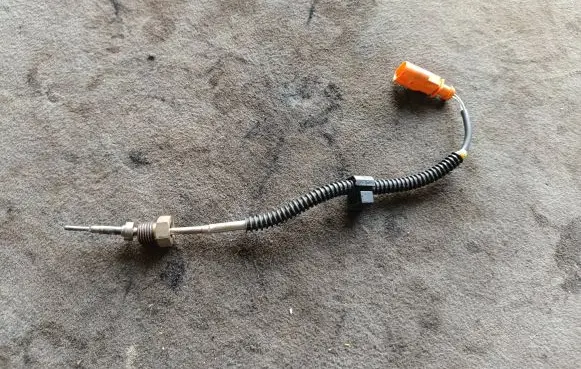 Audi Q5 SQ5 Exhaust gas temperature sensor 8K0906088A