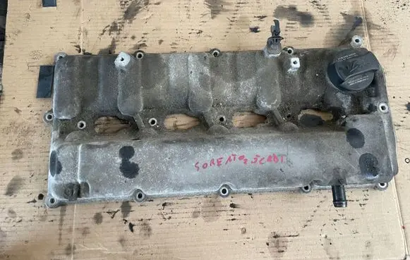 KIA Sorento Rocker cam cover 
