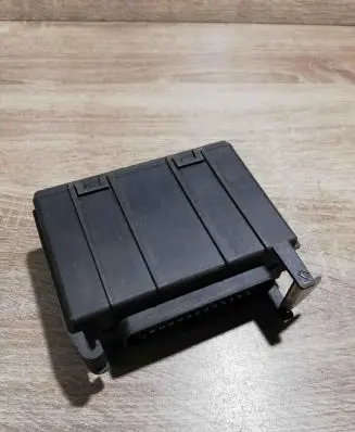 Volkswagen Golf II Ignition amplifier control unit KBA16636 HJS63010018