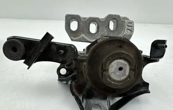 Toyota Yaris Cross Gearbox mounting bracket AND2740