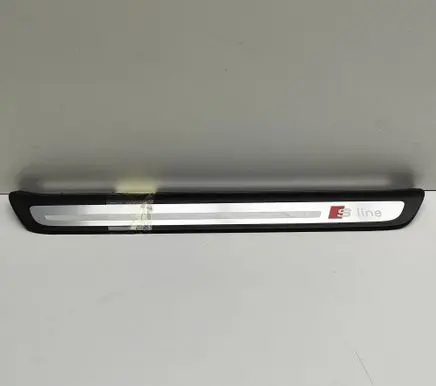Audi Q3 8U Front sill trim cover 8U0853373A
