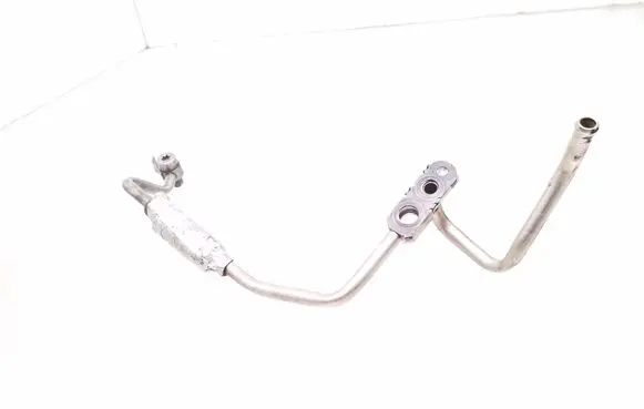 Coolant pipe/hose