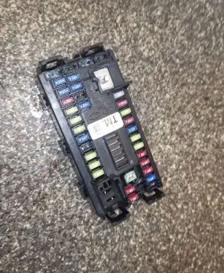 Hyundai Santa Fe Fuse module 91959S1000