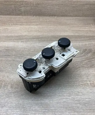 Honda Civic Climate control unit YE110 1135Y