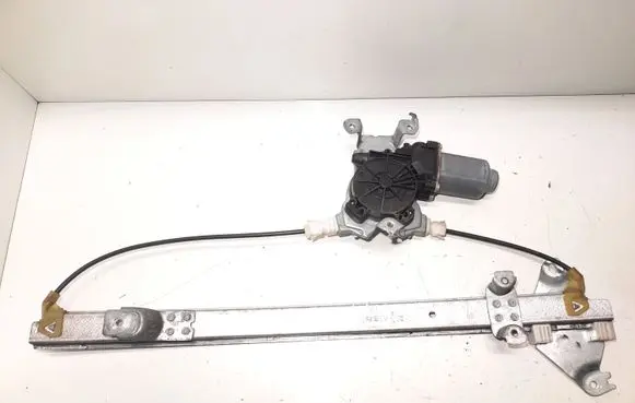 Nissan Navara D40 Rear window lifting mechanism without motor 400926B