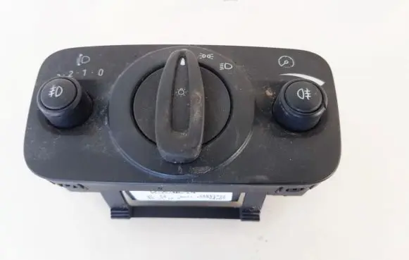 Ford Mondeo MK IV Light switch 8g9t13a824aa