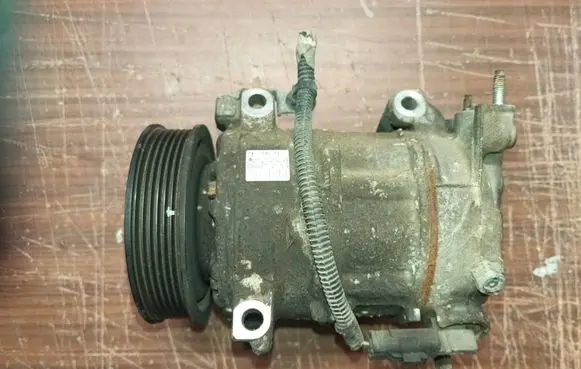 Peugeot 308 SW Air conditioning (A/C) compressor (pump) 4471908122 598755