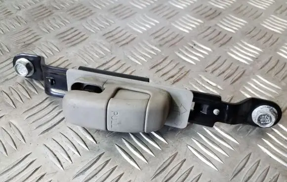 Suzuki Grand Vitara II Seat belt adjustment rail BHC560057T