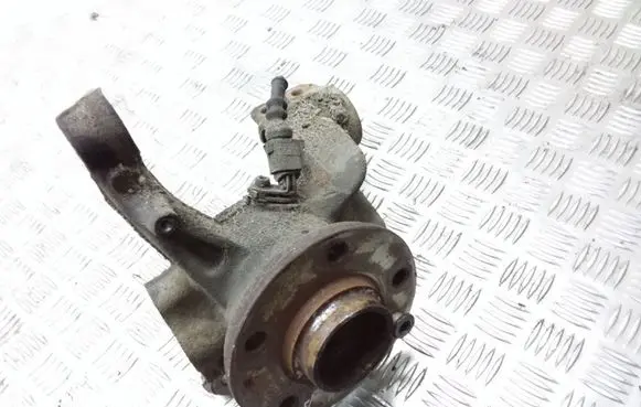 Volkswagen Transporter - Caravelle T5 Front wheel hub spindle knuckle 7H0258G