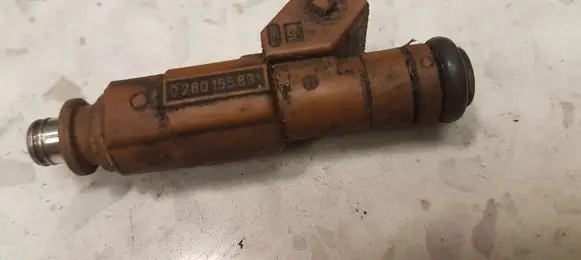 Volvo S80 Fuel injector 0280155831