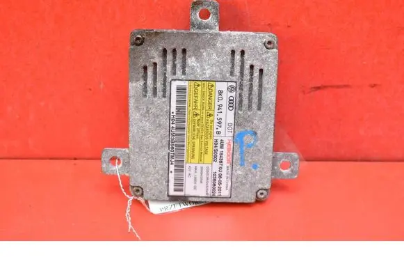 Volkswagen PASSAT CC Voltage converter/converter module 8K0941597B