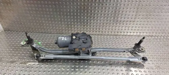 Audi Q5 SQ5 Front wiper linkage and motor 8R1955023D 8R1955119A