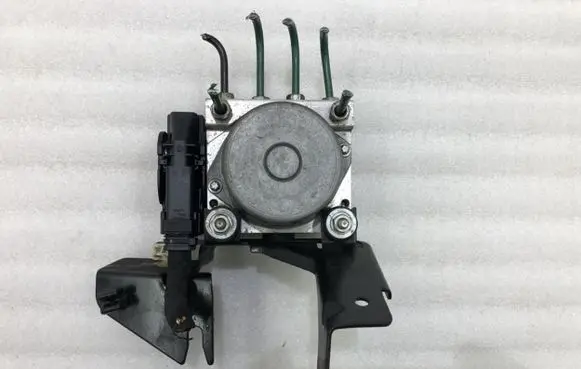 Dacia Sandero ABS Pump