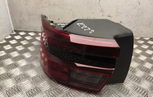 Opel Frontera Rear/tail lights 9847645480
