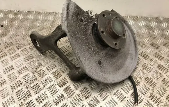 Audi A5 8T 8F Rear wheel hub 8K0505433AB