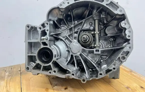 Manual 6 speed gearbox