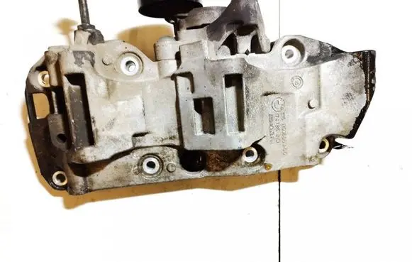 BMW 5 GT F07 Engine mounting bracket 850686305 174786