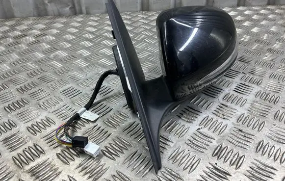 Mercedes-Benz C W205 Front door electric wing mirror 021279 A2058104701