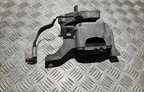Mini Cooper Coupe R58 Engine mount vacuum valve 6851173