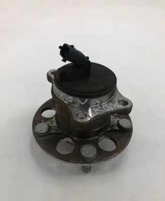 Hyundai Kona II Rear wheel hub F607939