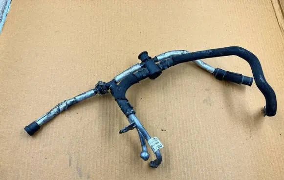 Audi A4 S4 B8 8K Engine coolant pipe/hose 059121465B