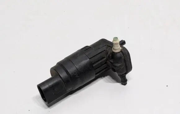 Volkswagen Touran I Windscreen/windshield washer pump 1K6955651 008294 2820115