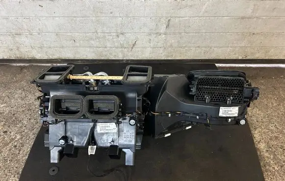 Mercedes-Benz E AMG W212 Interior heater climate box assembly A2128305060 18H53 2Y054200380X8