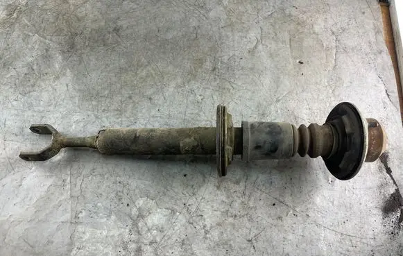 Volkswagen PASSAT B5 Front shock absorber/damper 3b0413031 3b0413031P