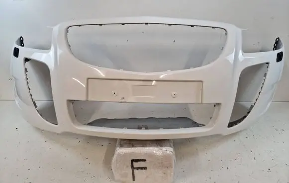 Opel Insignia A Front bumper 13266281