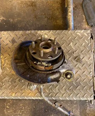 Lexus GS 300 350 430 450H Rear wheel hub spindle/knuckle 