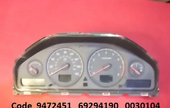 Volvo S80 Speedometer (instrument cluster) 9472451 69294190