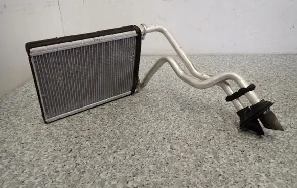 Toyota Corolla Verso AR10 Heater blower radiator