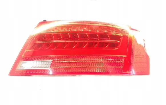 Audi A5 8T 8F Rear/tail lights 8T0945096K